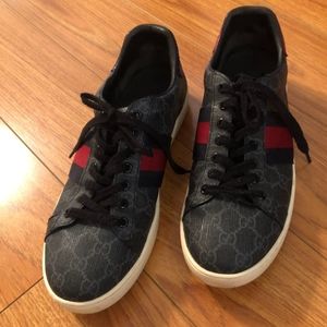 Gucci Men's GG Supreme Sneakers Size  US 10